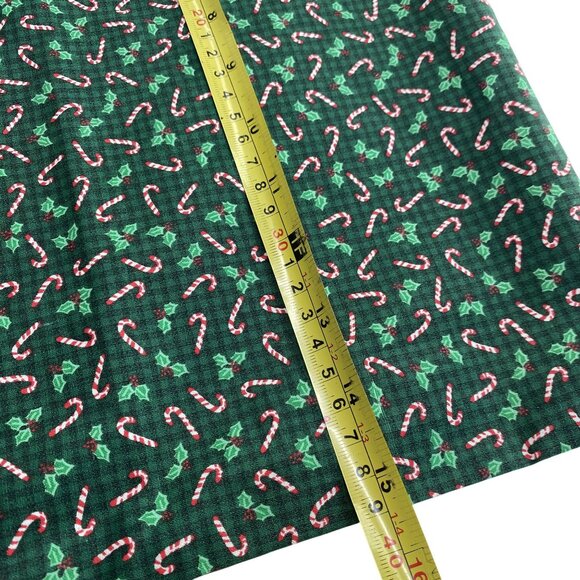 Christmas Table Runner Candy Cane Holly Print Tassels Reversible 70 In - Picture 7 of 7